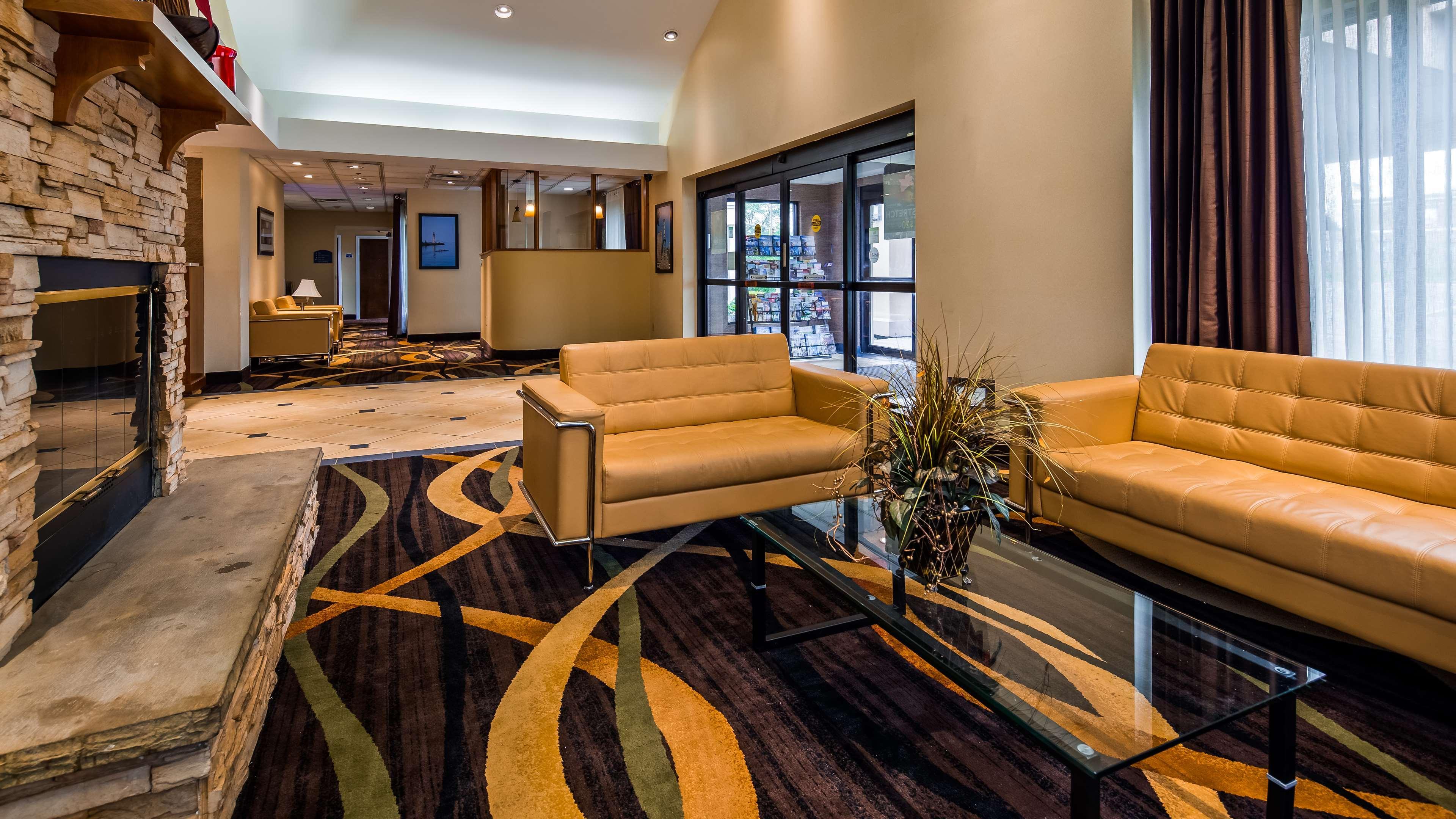 Best Western Galleria Inn & Suites Cheektowaga Εξωτερικό φωτογραφία